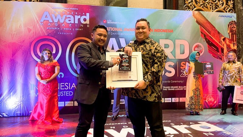 J&T Cargo Terima Penghargaan Indonesia Award Magazine untuk Kategori Best Cargo & Service Excellence 2022