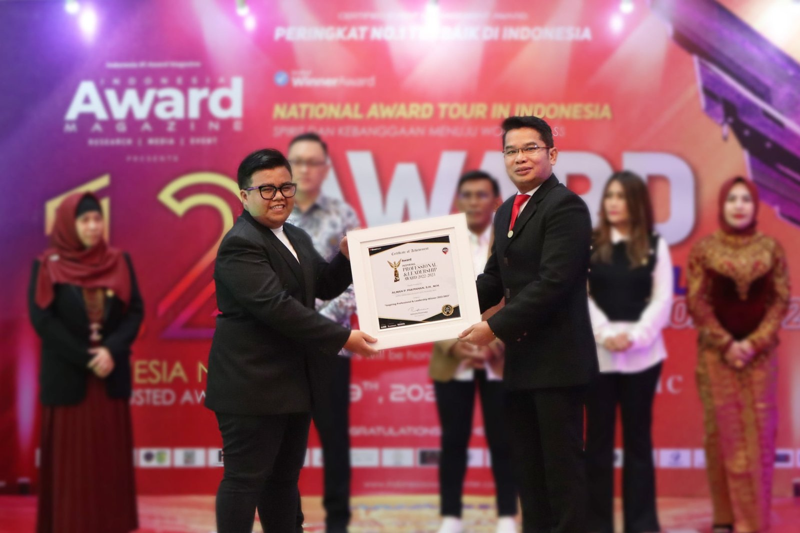 Dishub Kota Palangka Raya meraih penghargaan sebagai Inspiring Professional and Leadership Award 2022-2023.