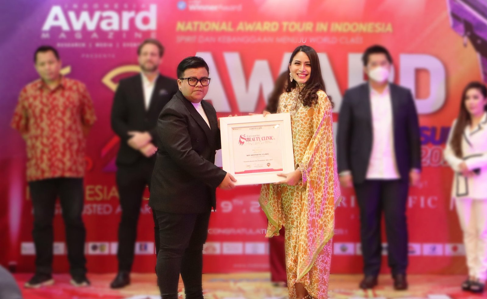 WP Aesthetic Clinic terima penghargaan dari Indonesia Award Magazine.